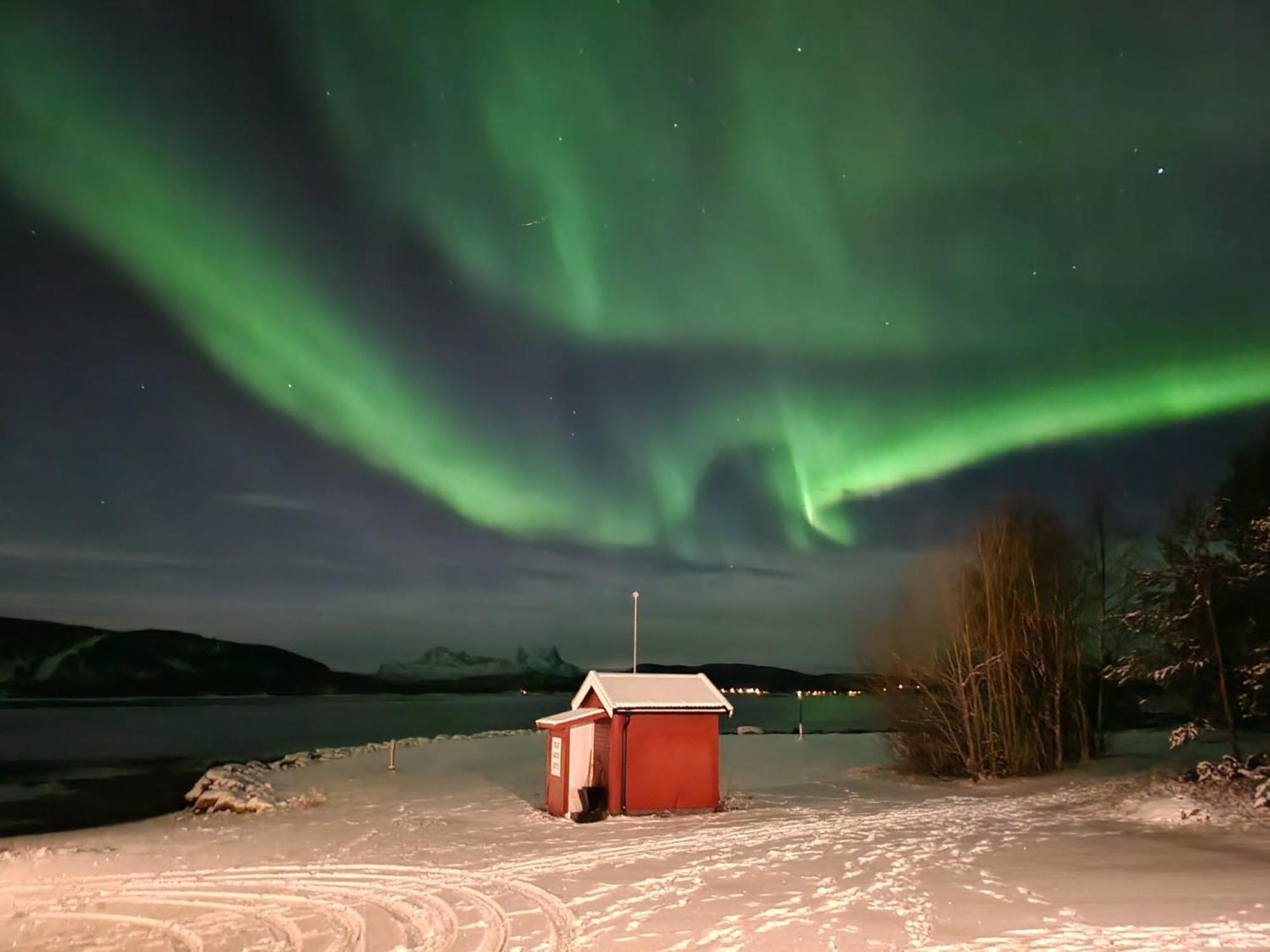 Ulvsvag Gjestgiveri Og Fjordcamping As Exteriér fotografie